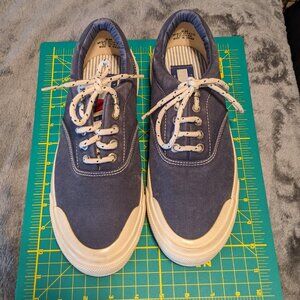 Tommy Hilfiger sneakers size 8